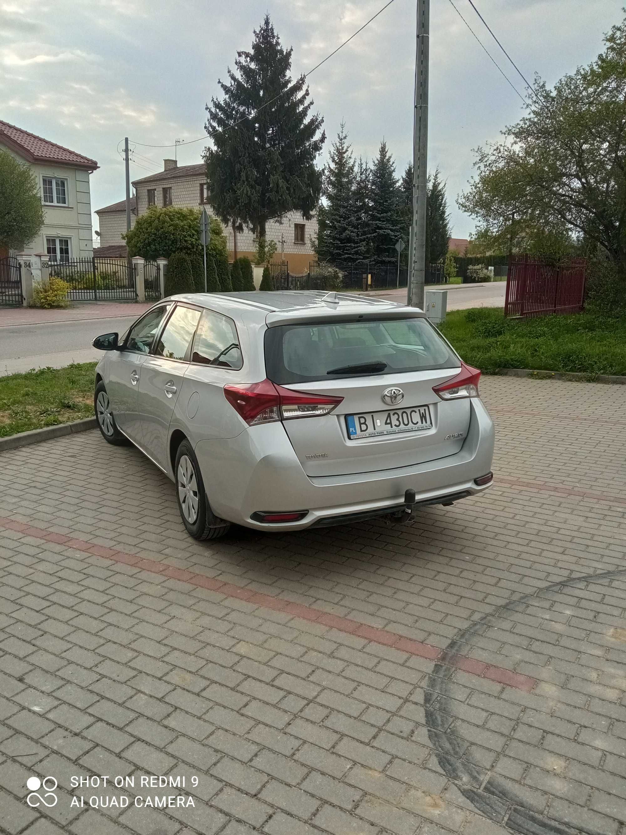 Sprzedam Toyota Auris kombi 1.6 benzyna