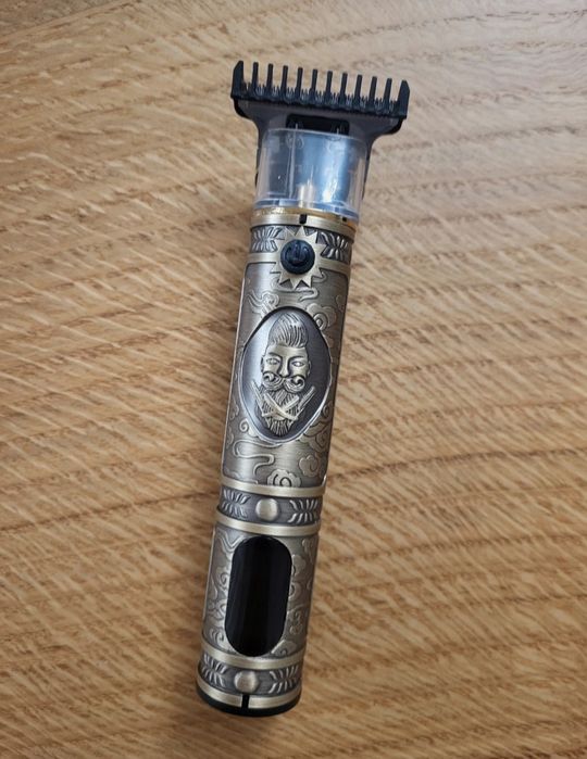 Trymer złotą maszynka do strzyżenia