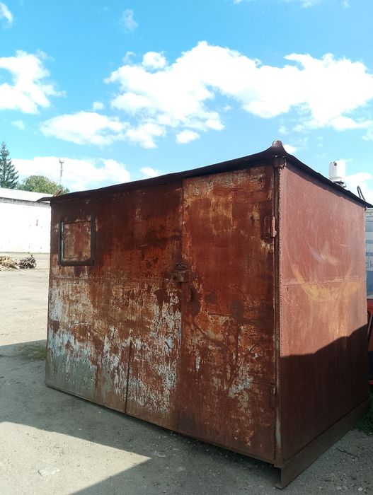 Вагончик, битовка , для ставка 
Метал : Двойка-Тройка 
Розмір : 1.90-3