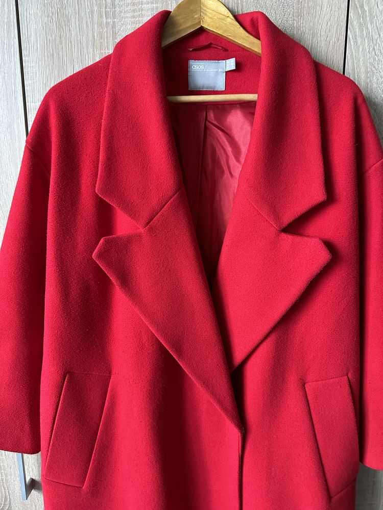 Пальто червоне Asos