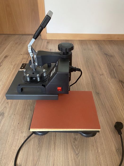 Vendo máquina de prensa térmica marca Vevor