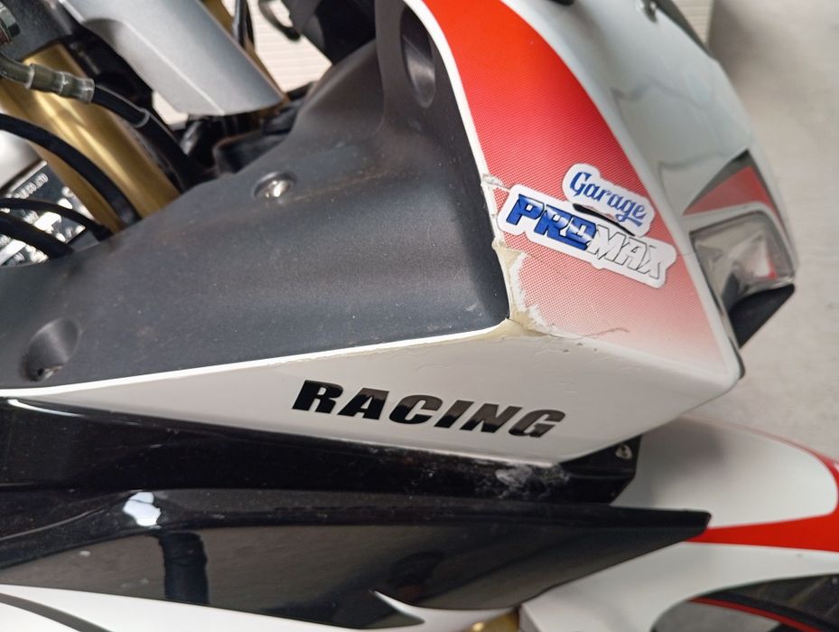 125CC foster  R9