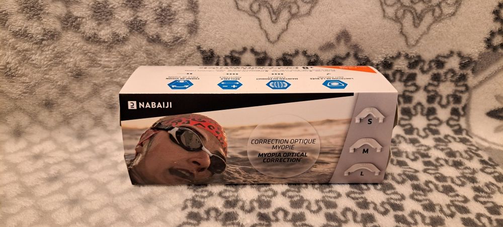 Nowe Okularki Pływackie Korekcyjne Przydymione Szkła Nabaiji 500