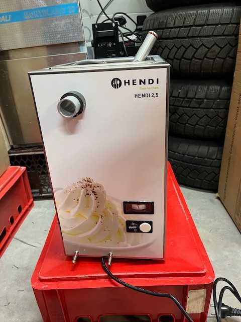 HENDI 2,5 Automat do bitej śmietany nowy
