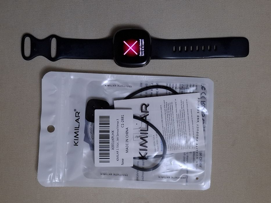 Смарт-часы FitBit Sense