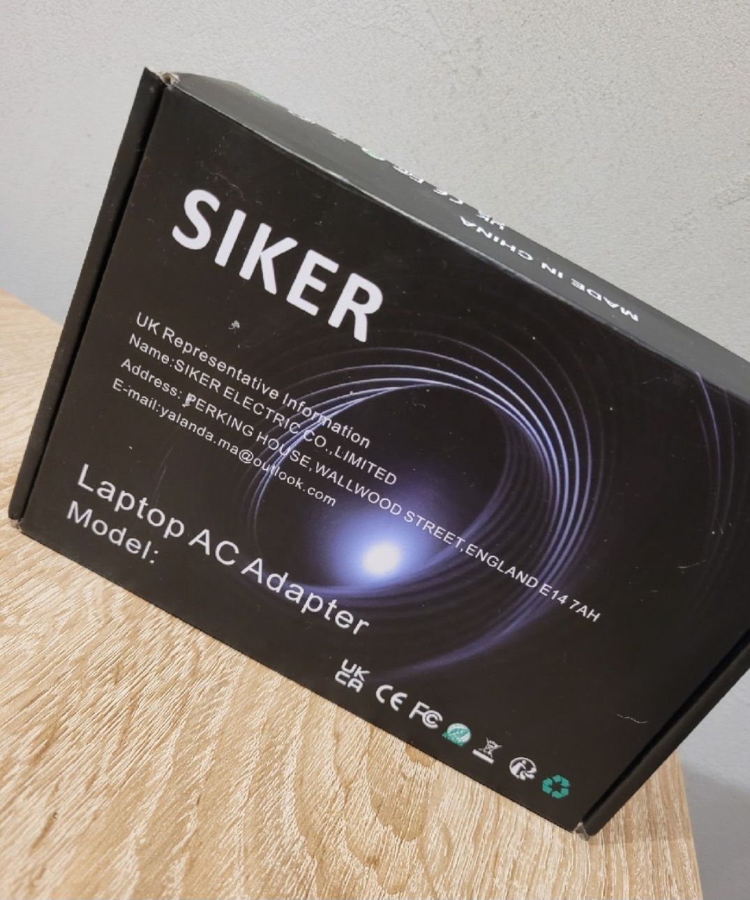 SIKER Zasilacz do laptopa adapter