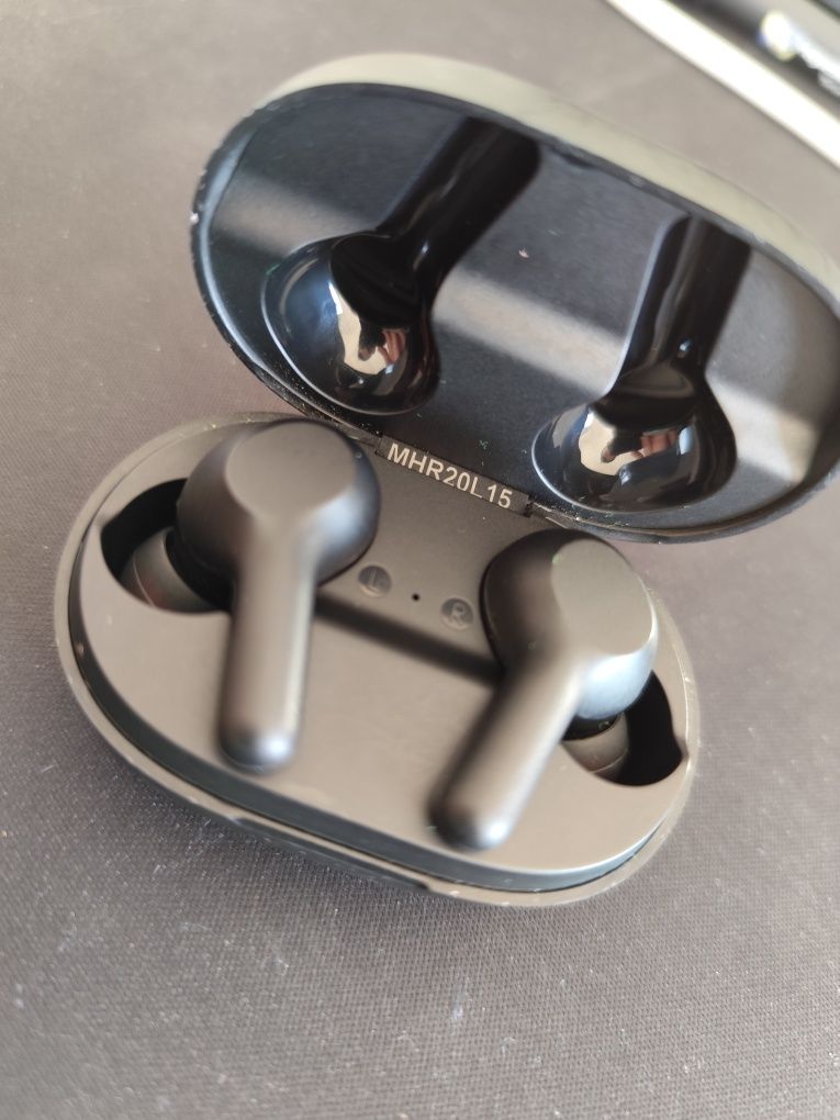 Aukey auscultadores / earphones