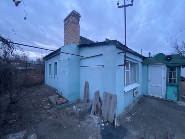 Продається будинок в смт. Олександрівка