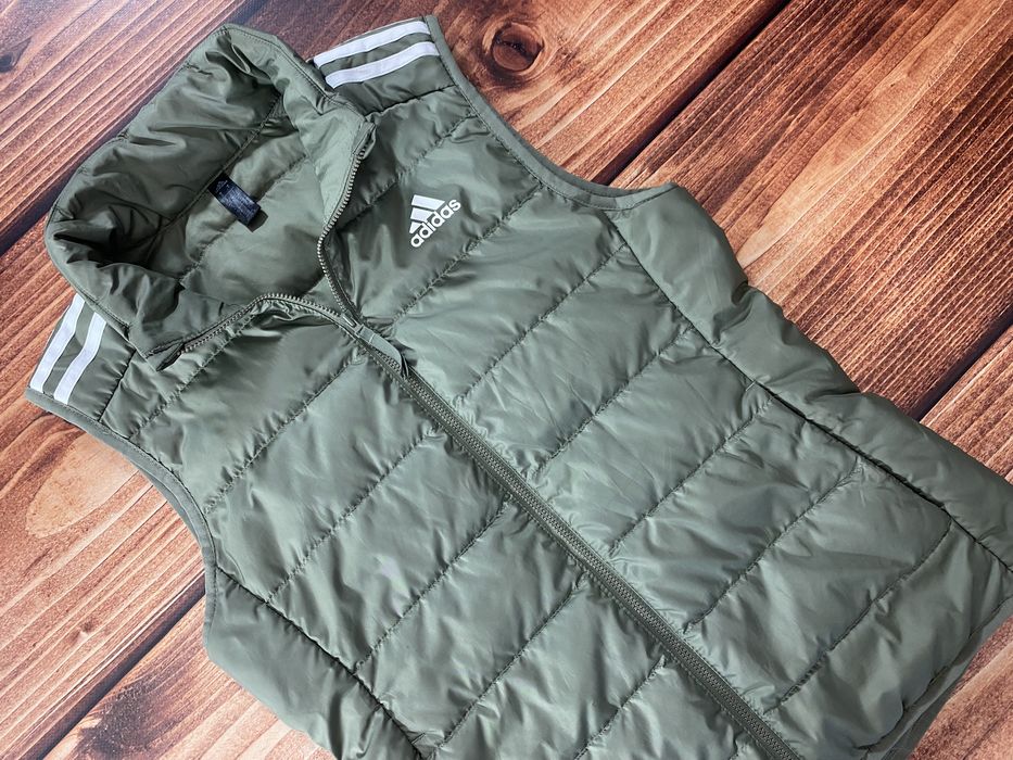 Adidas_Essentials Down Vest Bezrekawnik Puchowy Pikowany Damski_XS
