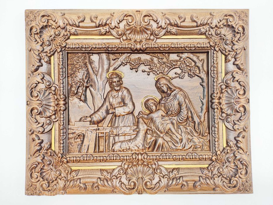 Drewniana ikona Rodzina , rzeżba .