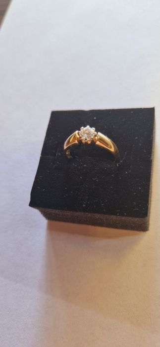 Złoty pierścionek próba 585