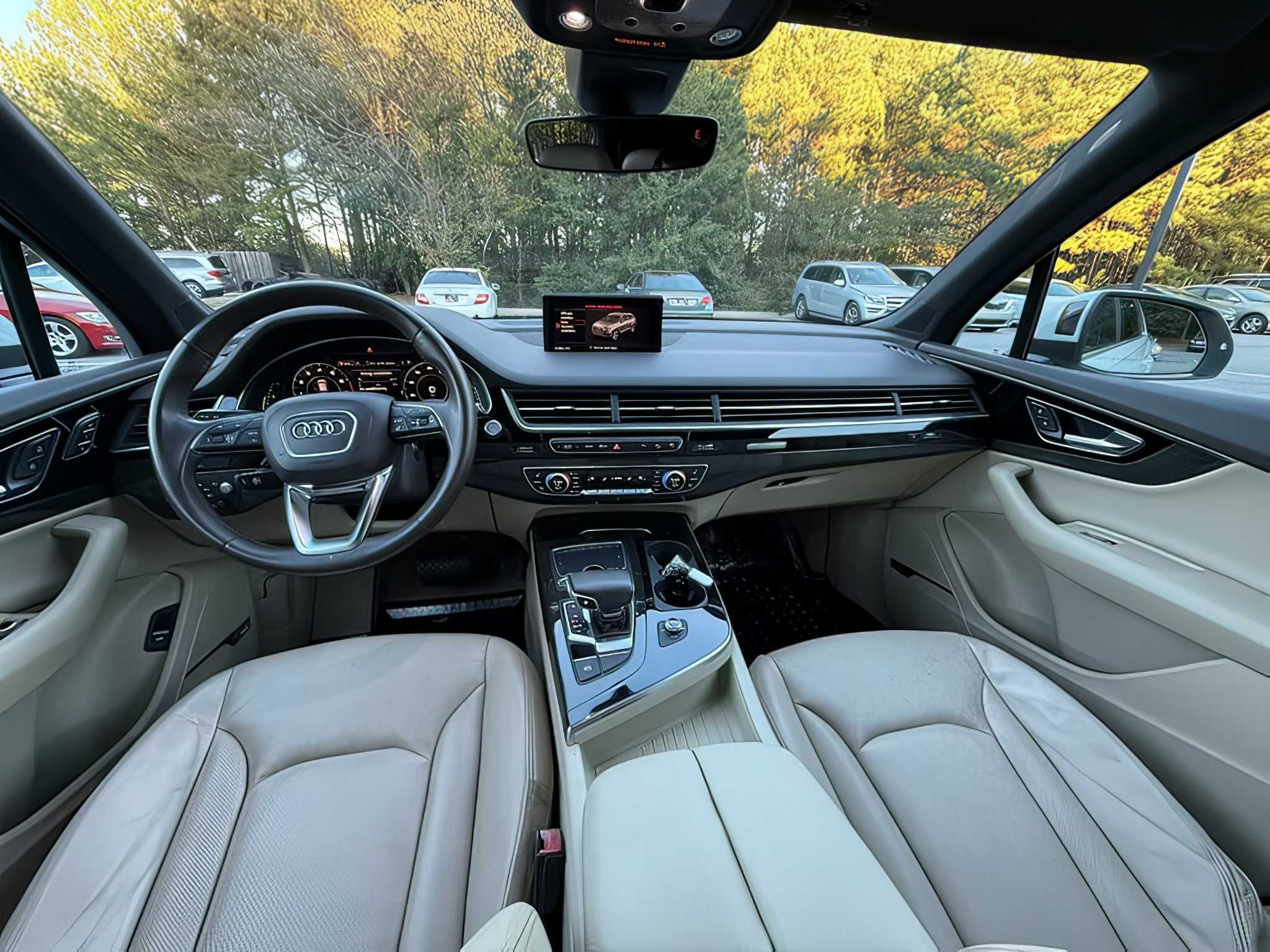 2017 Audi Q7  quattro Prestige