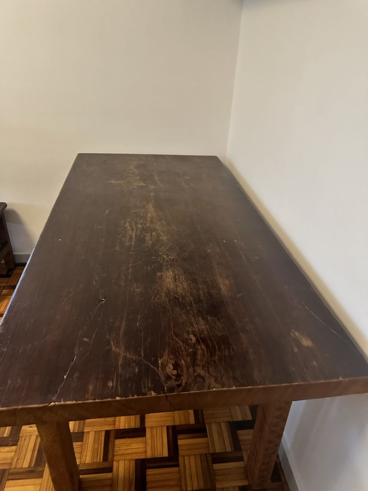 Mesa madeira maciça com 6 cadeiras