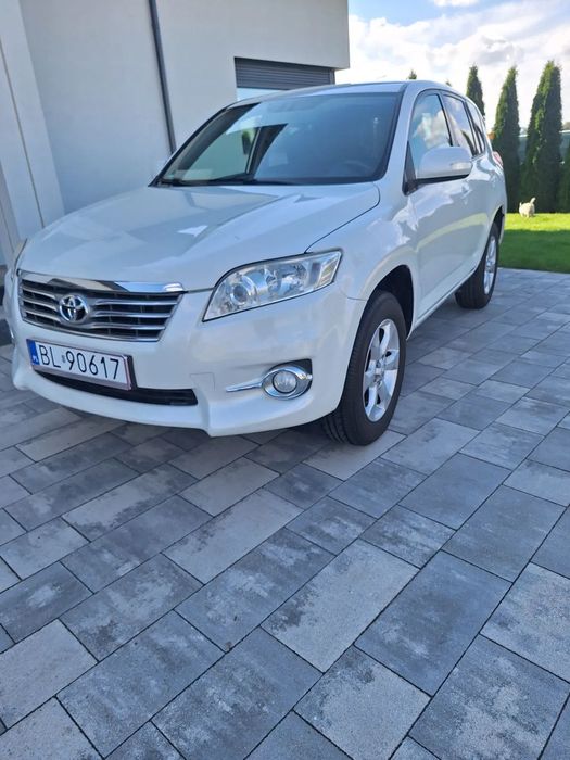 Toyota RAV4 RAV   4   wersja  poliftingowa 2.0 Benzyna