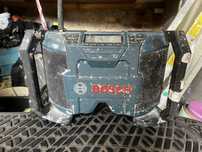 Radio budowlane Bosch