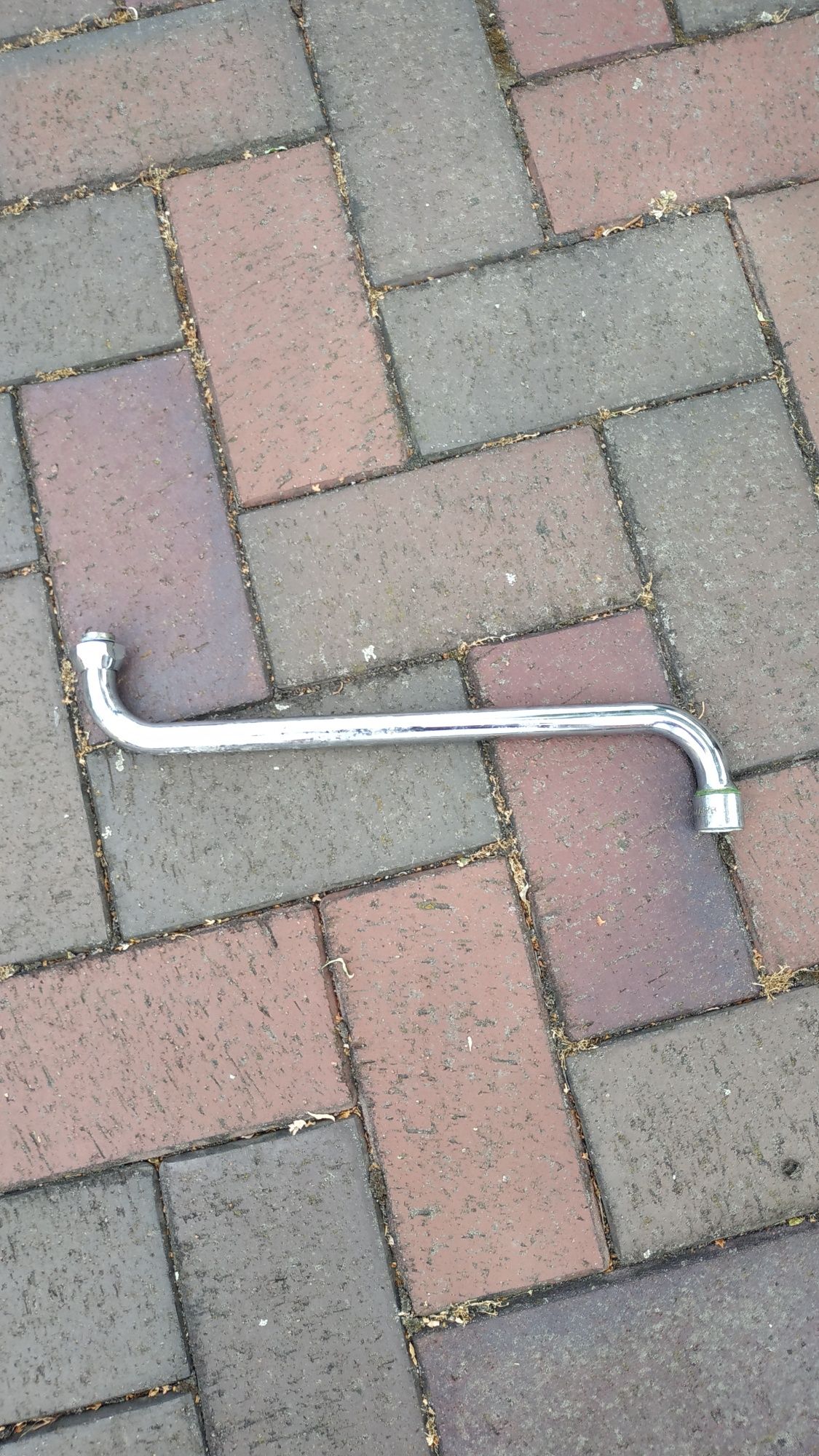 Wylewka zlewozmywakowa 29 cm
