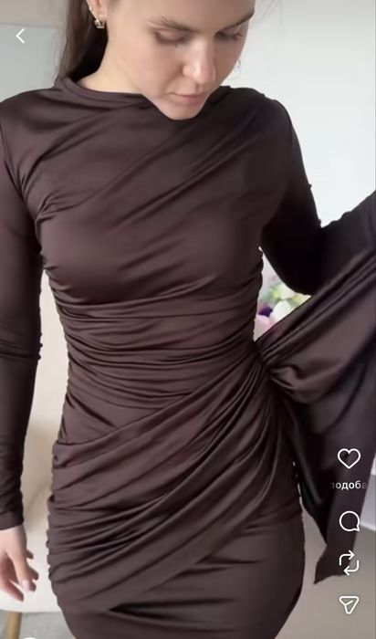 Сукня в шоколадному кольорі