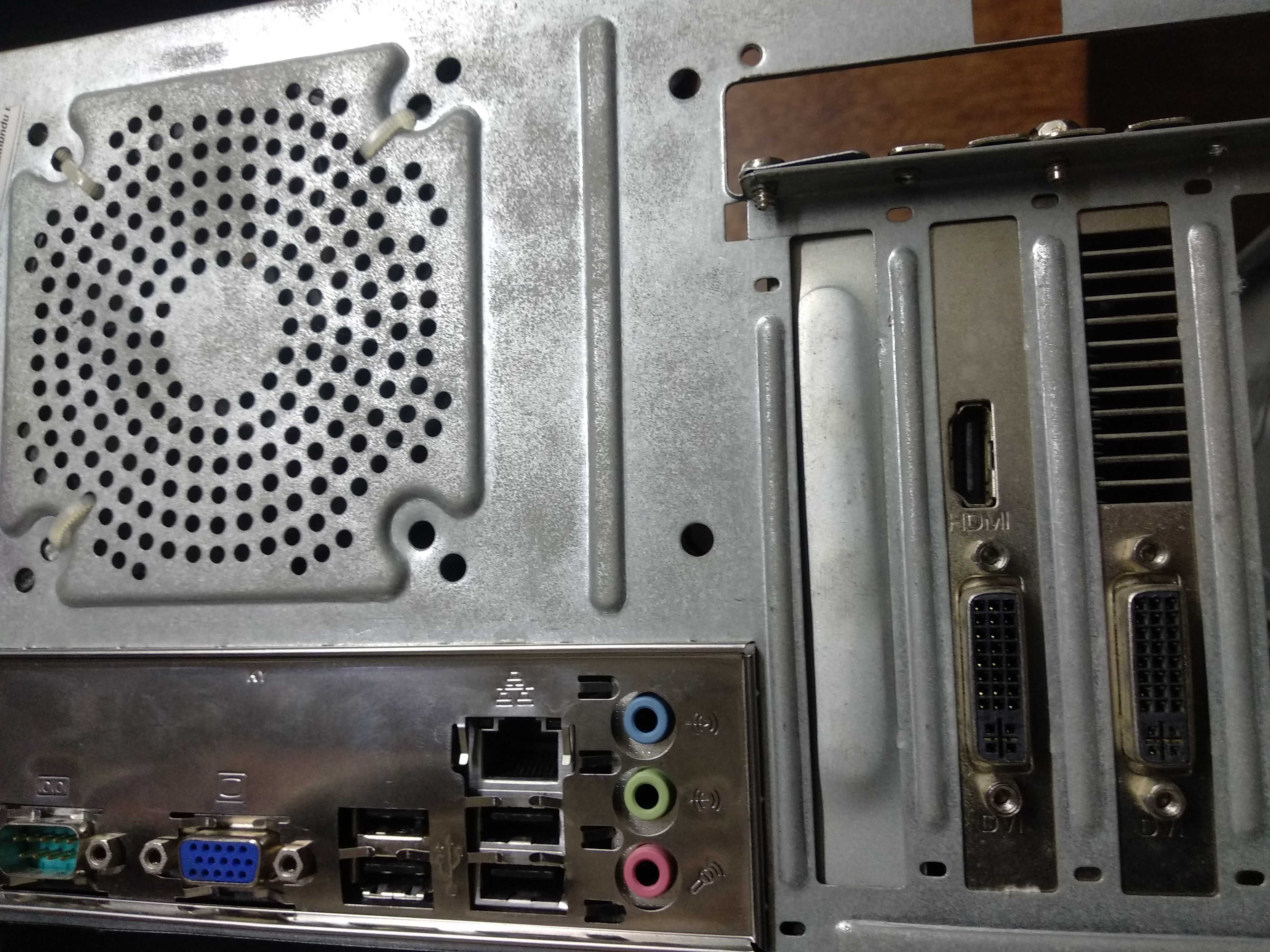 Игровой 4 ядра  8гб DDR3 . видеокарта GeForce GTX 550 Ti ddr 5