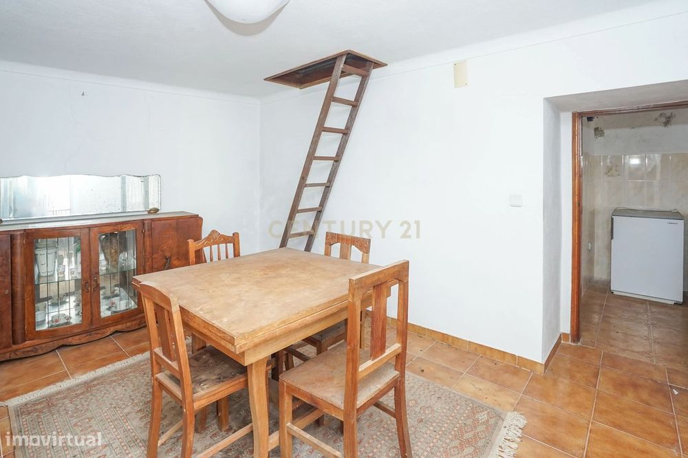 Moradia T2 - Alvares, Góis