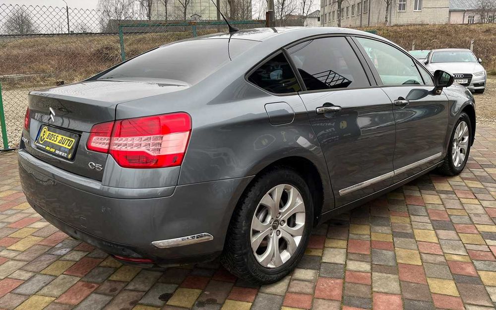 Citroen C5 2010 року