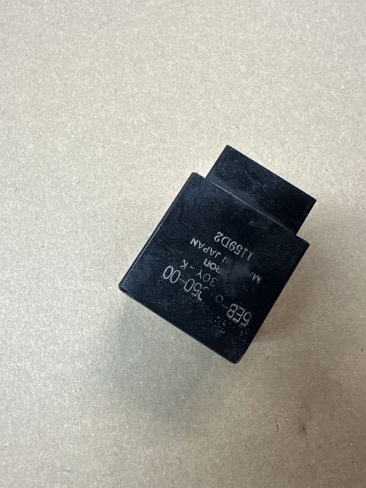 Yamaha R6 RJ03 Przekaznik Omron 5EB-81950/00