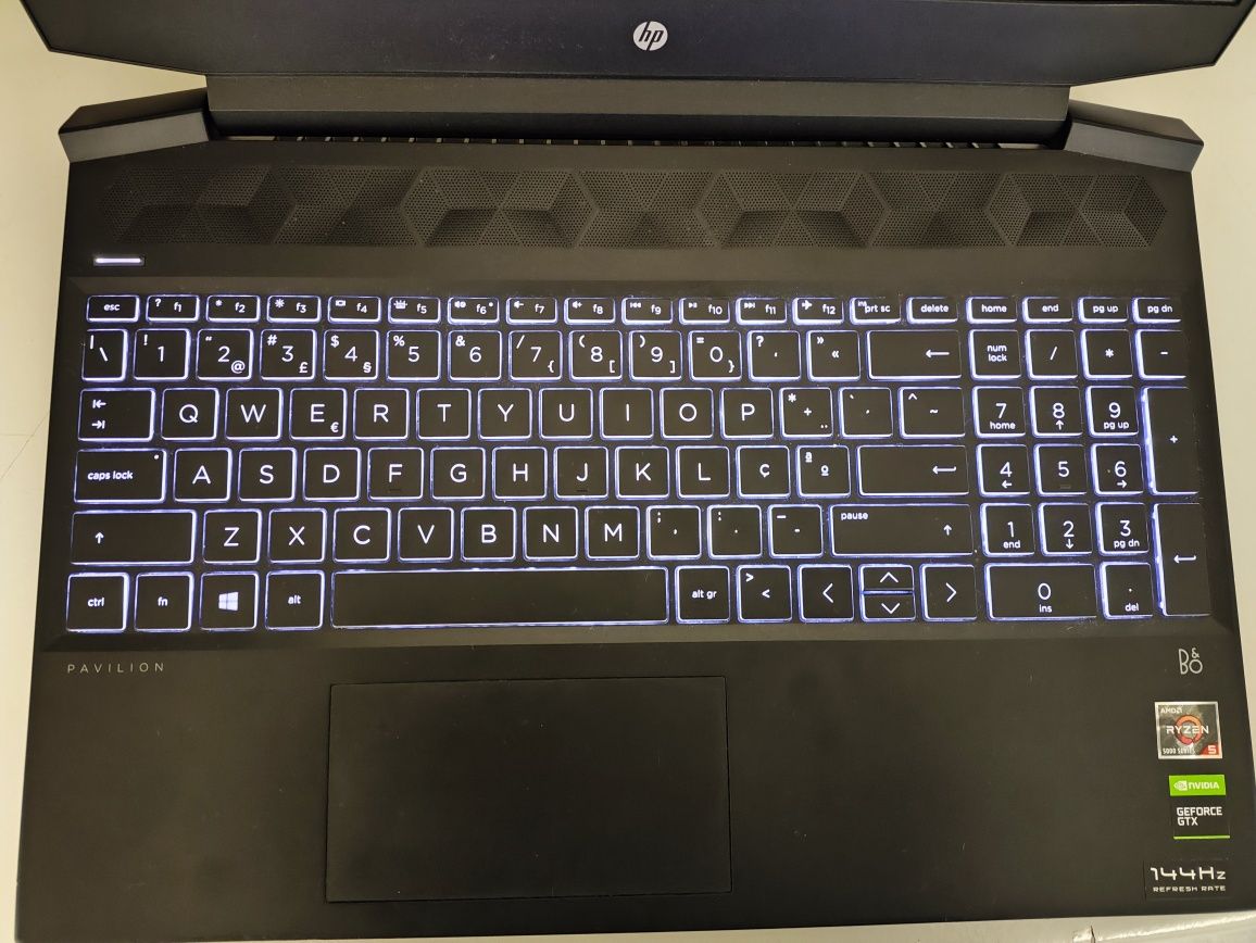 HP Pavilion Gaming 15 - (Usado Bom estado)