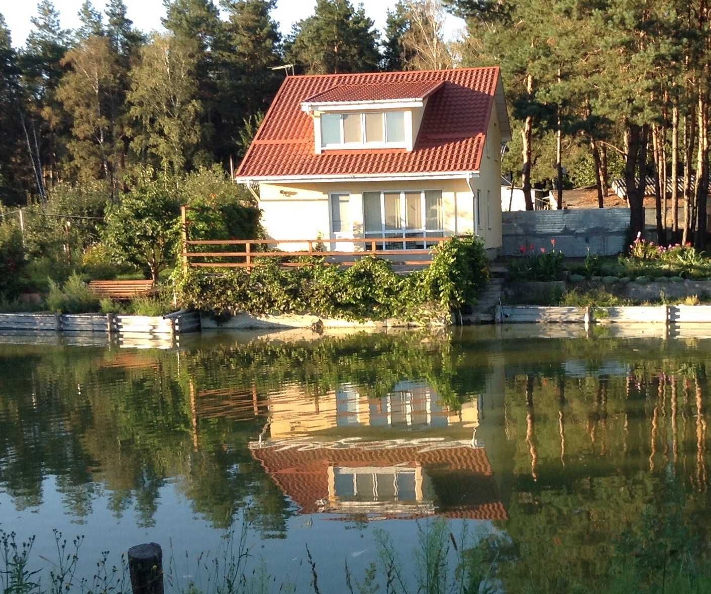 Продам будинок з земельною ділянкою Київська обл.