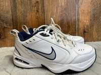 Buty sportowe Nike Monarch IV 40