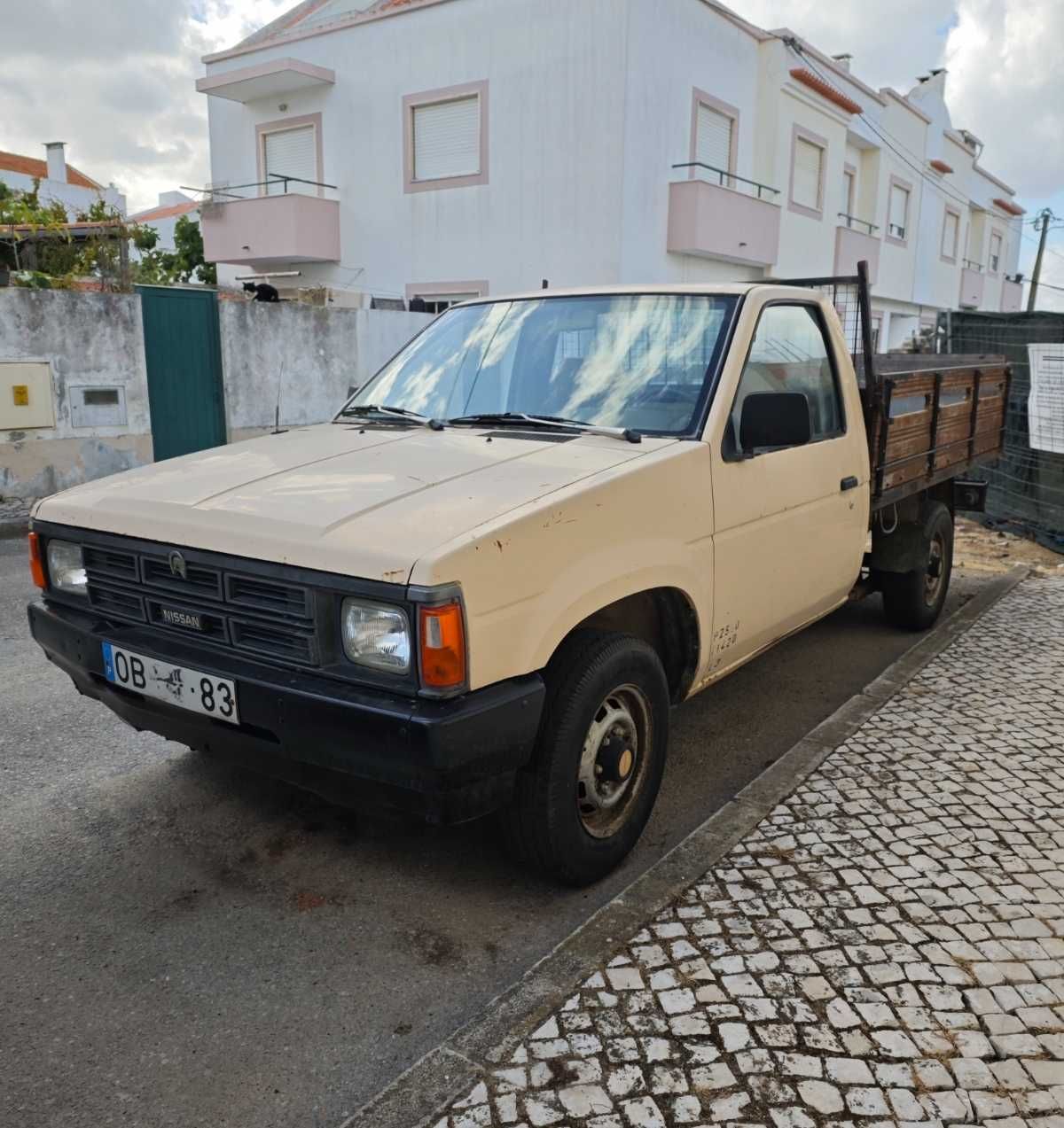 Aluguer carrinha pick-up
