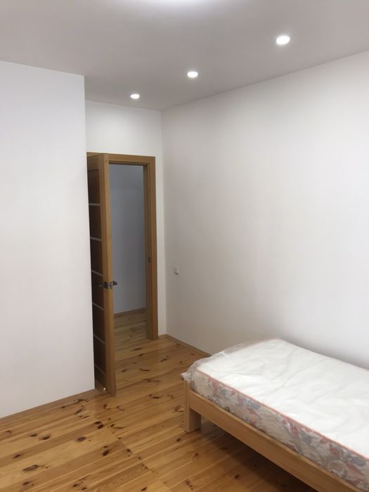 Здається  новий будинок в с Боратин