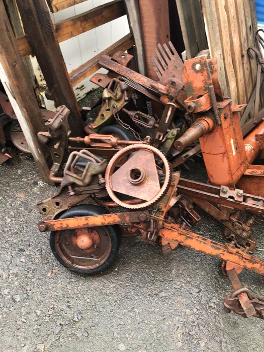 Мтз 80 запчасті  запчастини мотор мтз 80 д-240