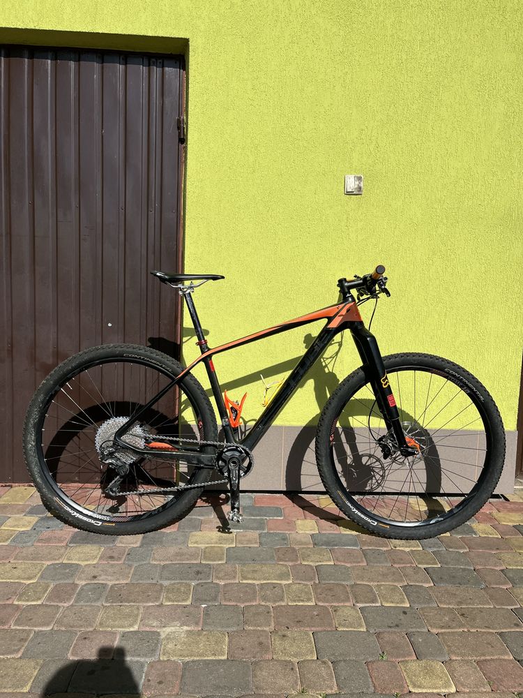 Rower Cube Reaction SLT Carbon