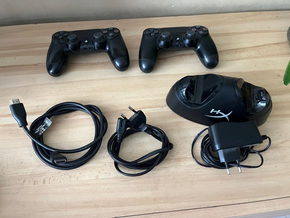 Консоль Sony PlayStation 4 PRO 1TB Black