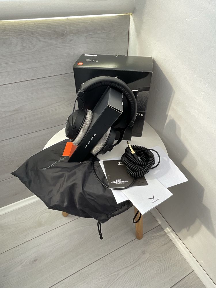 Beyerdynamic DT 770 Pro  250 Om The Studio Legend навушники студійні