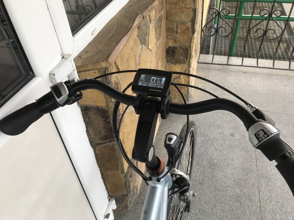 Електровелосипед batavus wauz 28 250 watt 36 v велосипед ровер міський