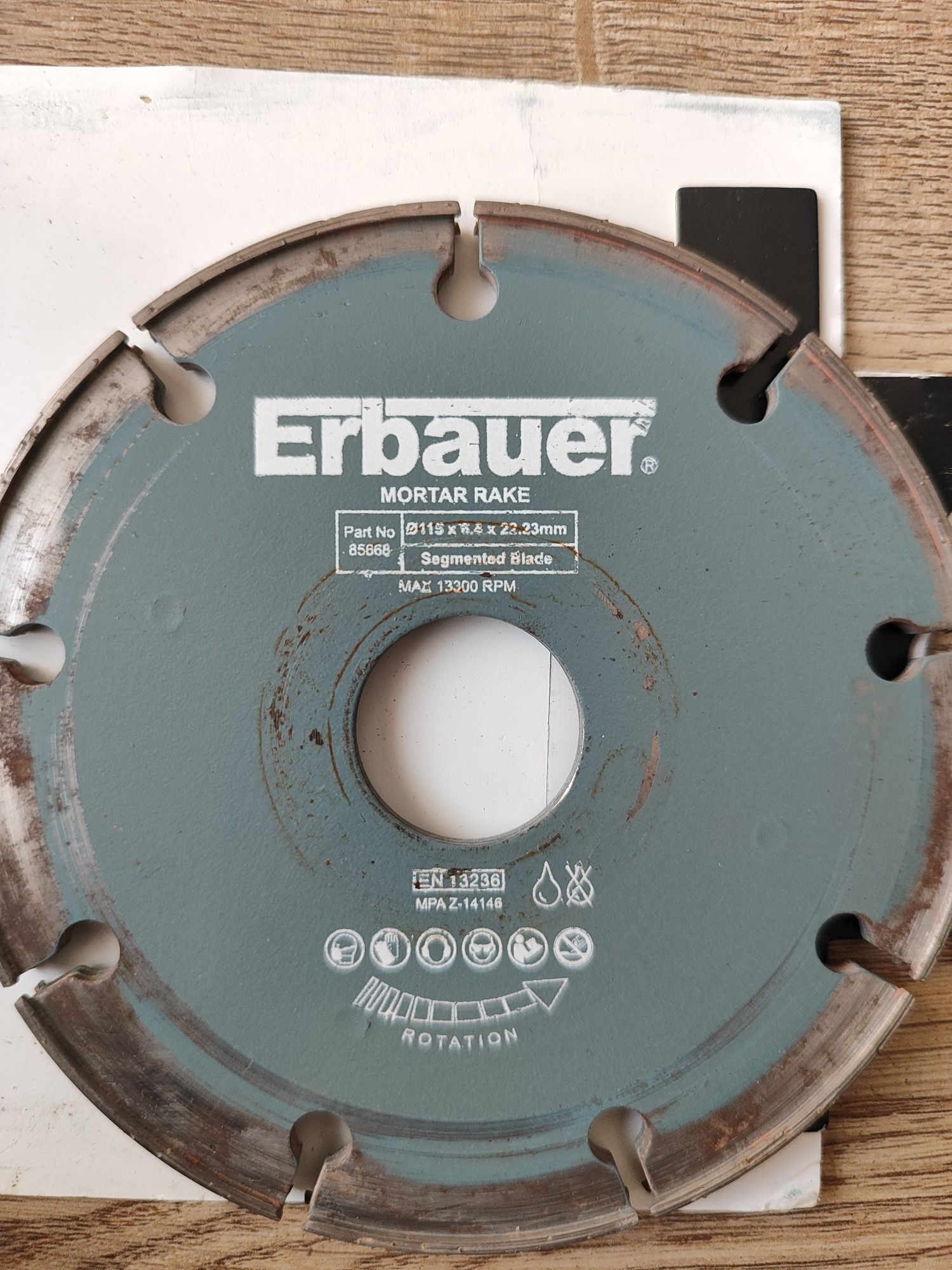 Tarcza do usuwania fug i zapraw Erbauer 115mm