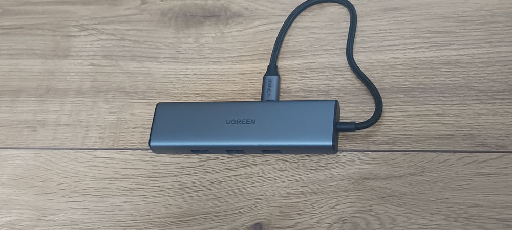 wielofunkcyjny hub USB-C Ugreen CM512. 6w1  adapter