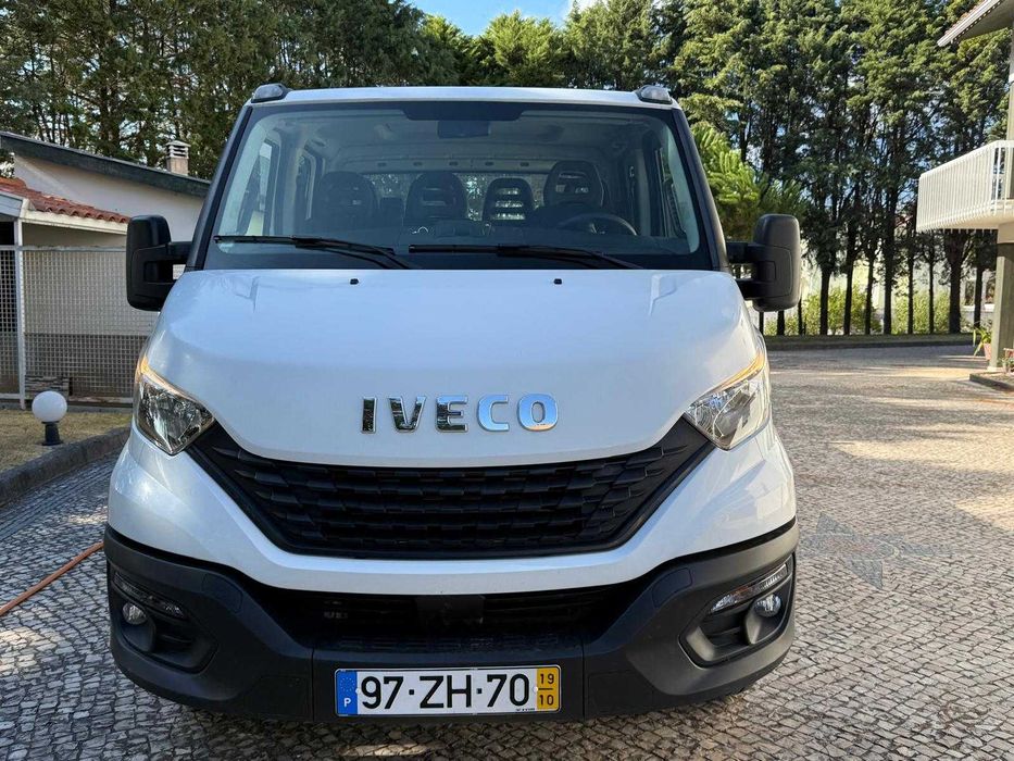 Iveco Daily 2019 - 89.000 Km - Caixa Aberta com Basculante