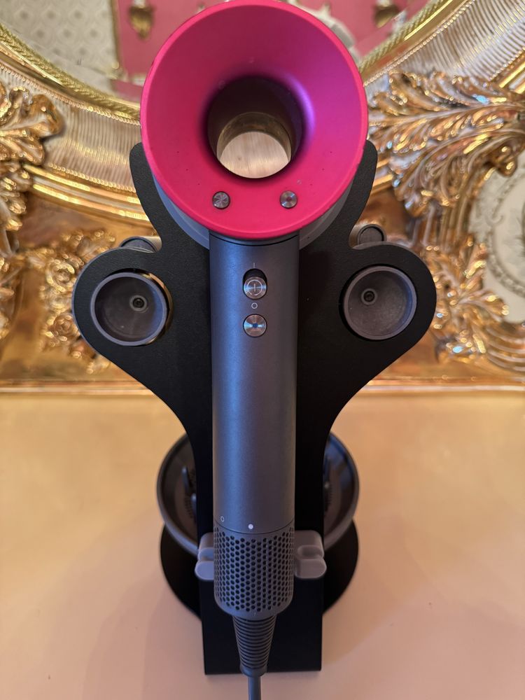 Подставка для фена Dyson