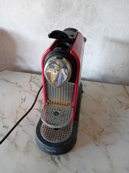 Máquina de café KRUPS Nespresso (peças)