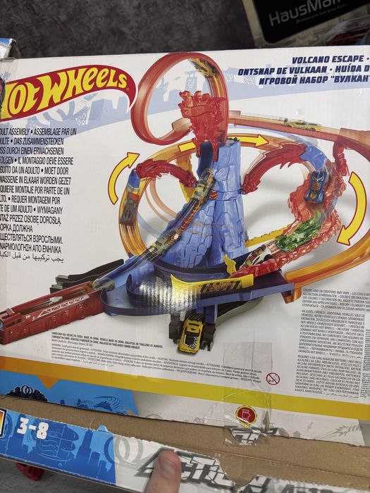 Hot wheels трек «Вулкан» хот вілс