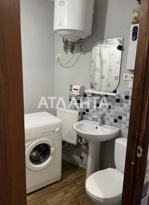 1 комн квартира с ремонтом Застава