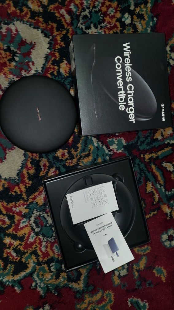 Безпровідна зарядка від Samsung