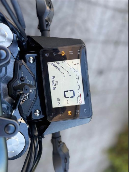 Zontes 125 lcd  2024