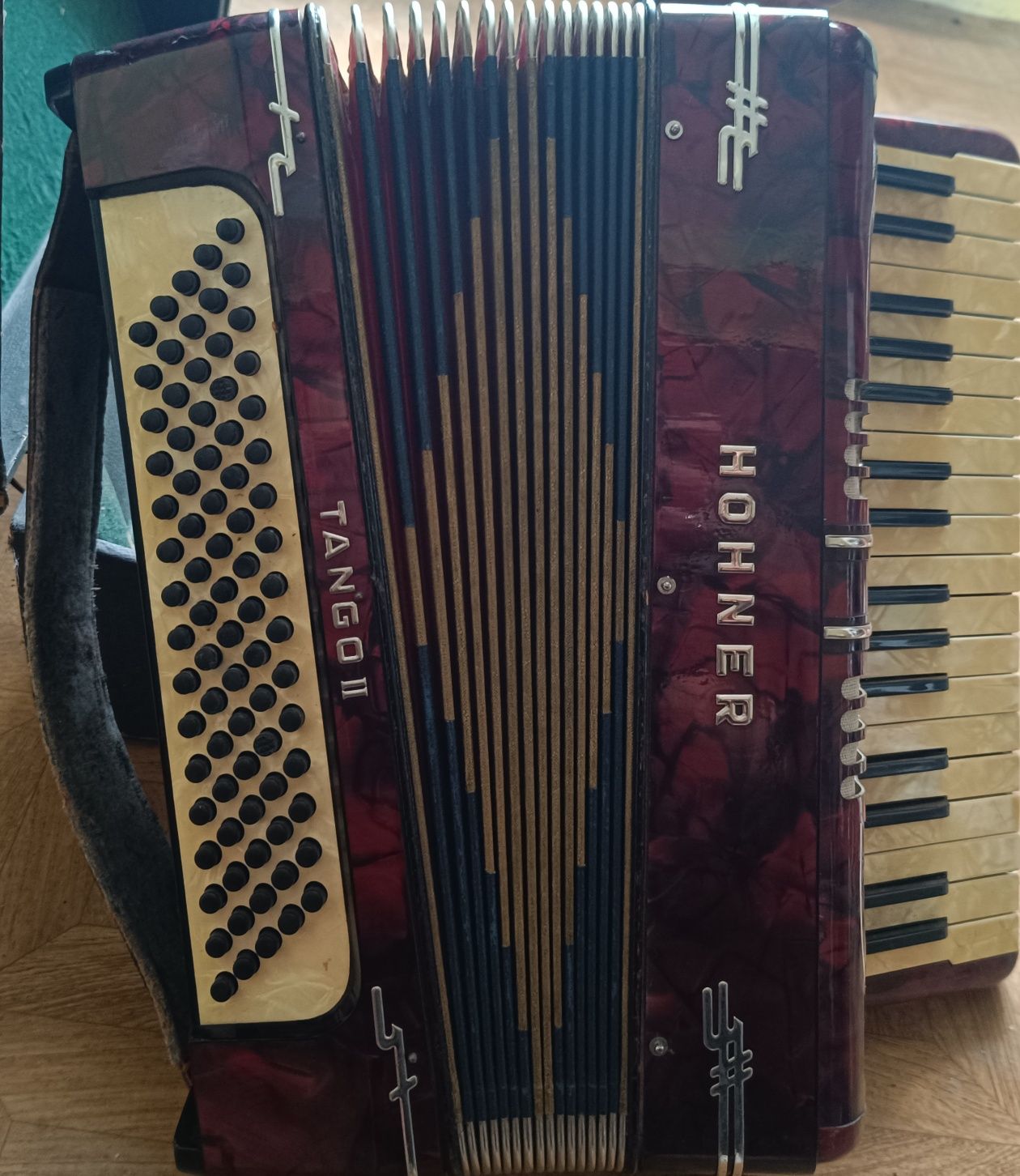 akordeon 86 basów hohner tango 2