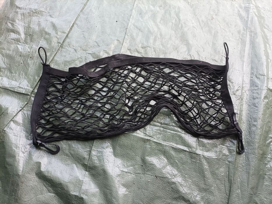 Skoda Octavia III siatka bagażnika 5E5867689A