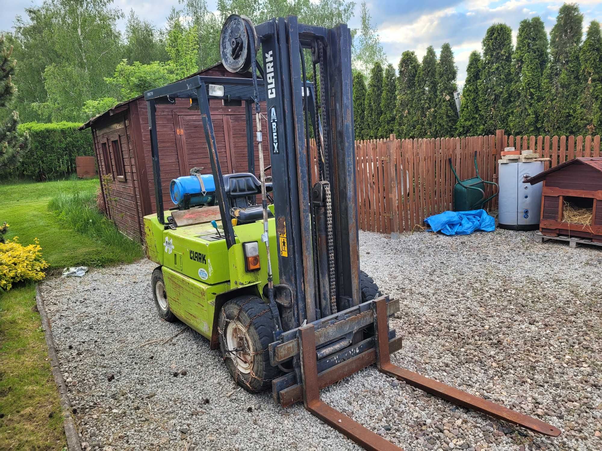 wózek widłowy Clark GPM 25 TRIPLEX PRZESÓW BOCZNY