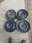4x nowe felgi stalowe 5x114.3 15"