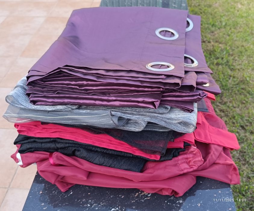 Cortinados transparentes pretos