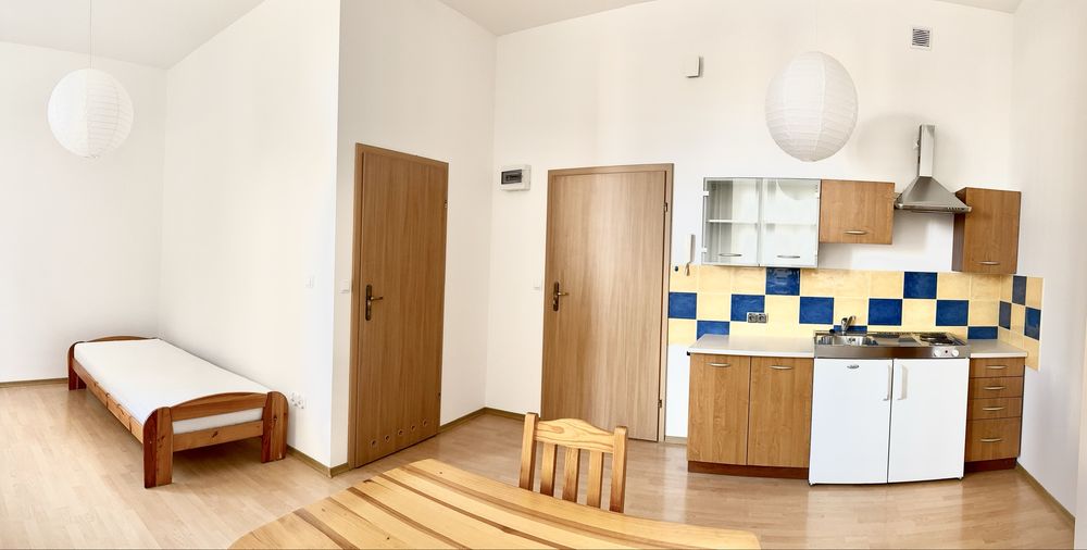 Kawalerka 30m2 Centrum Bydgoszczy Całkowity koszt dla 1os około 1900zł